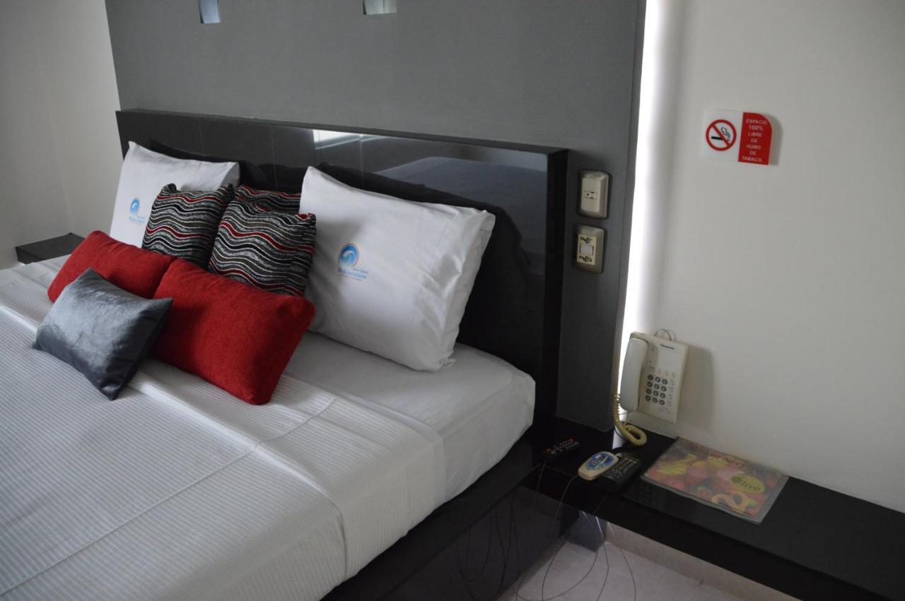 Auto Hotel Mediterraneo คาลาปา ภายนอก รูปภาพ